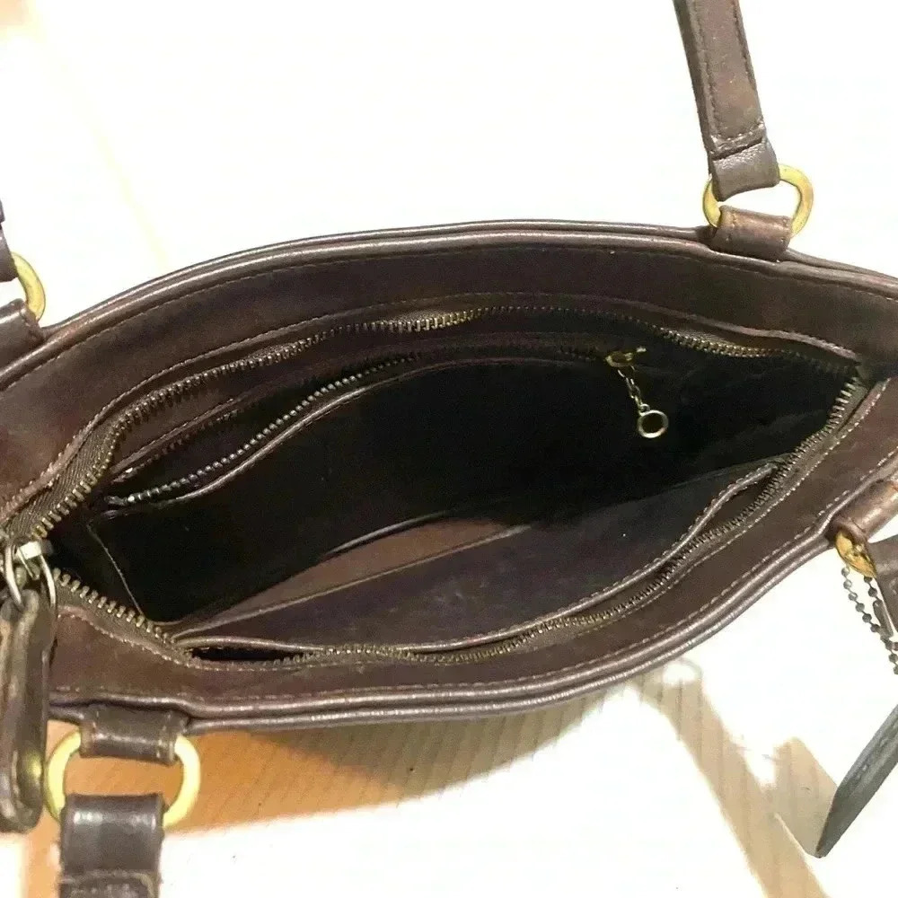 Coach vintage brown leather shoulder handbag - Picture 5 of 11